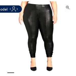 Sofia Jean's by Sofia Vergara women's Rosa zip Hem jeggings faux leather pants